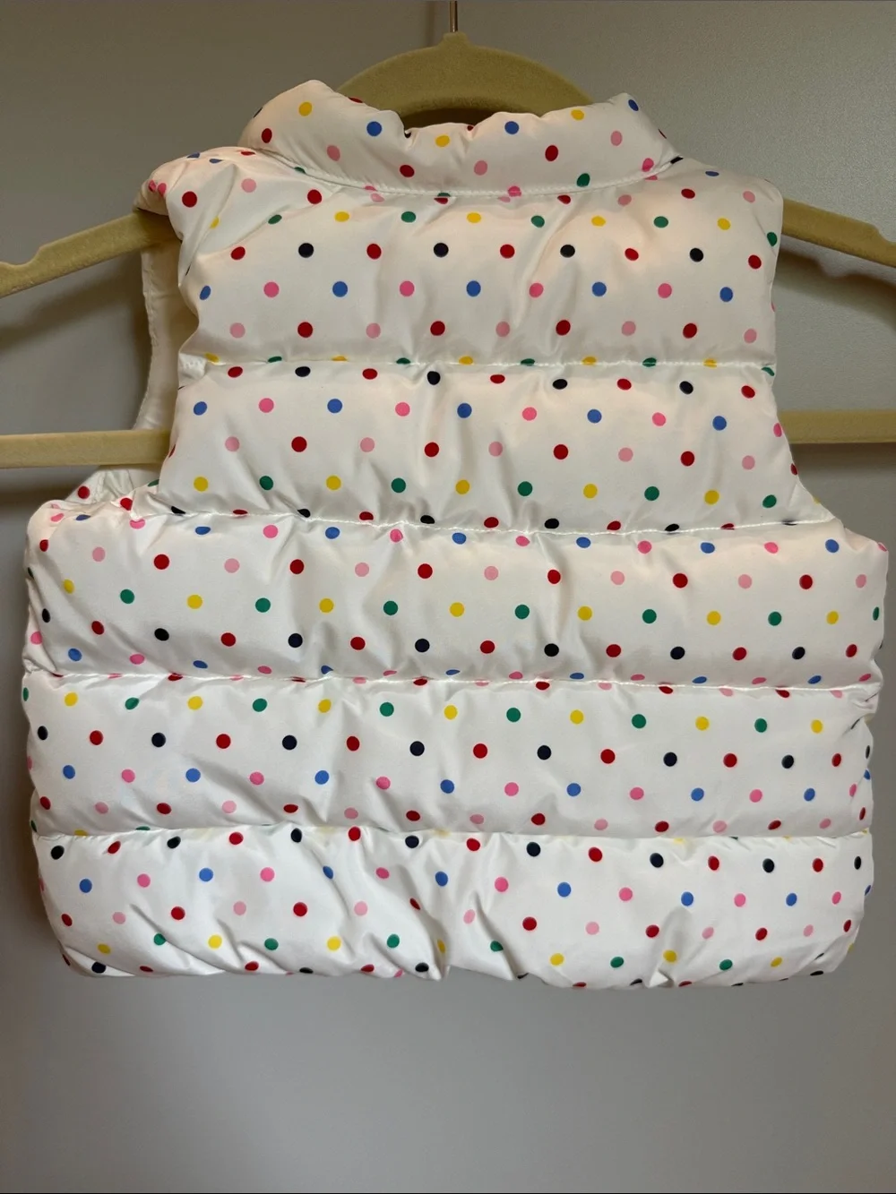 GAP Kids White Puffer Vest with Multicolor Polka Dots